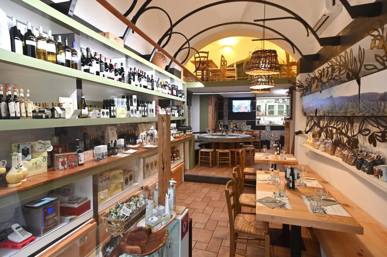 Scopri di più sull'articolo Il tuo viaggio gastronomico a Orvieto: L’Olio Umbro e i sapori della cucina tradizionale !